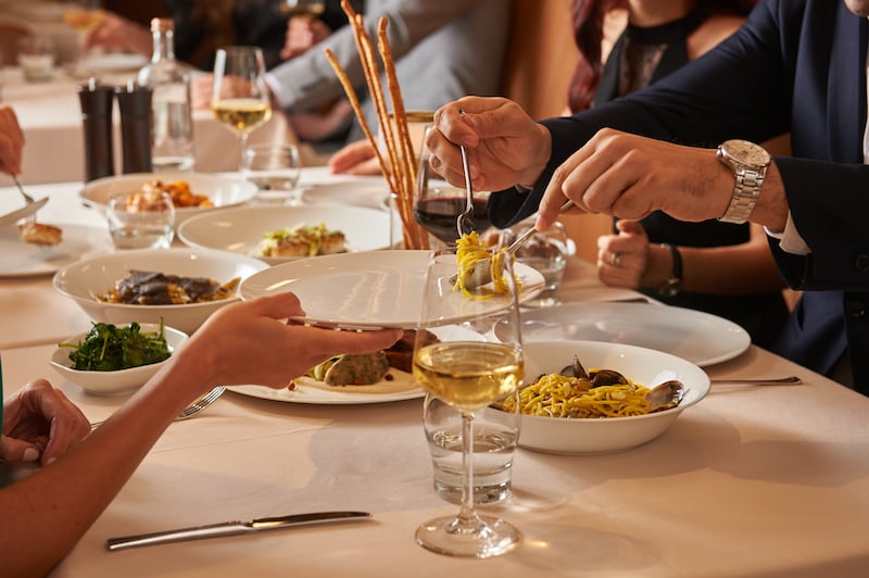 top restaurant in al karama, arabic restaurant in dubai, best restaurant in Al Karama, Dubai, business lunch in dubai, best business lunch in dubai